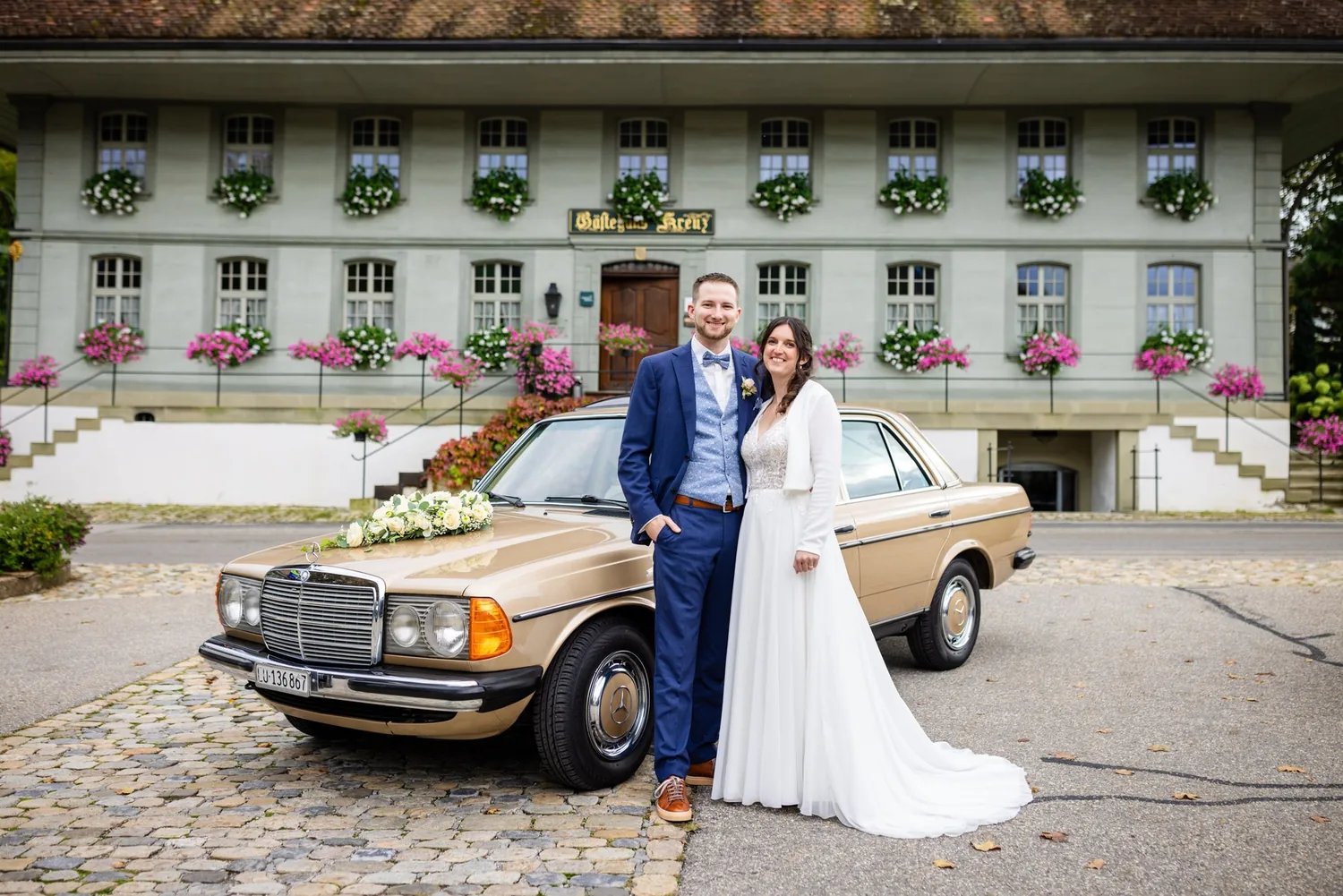 Oldtimer vor dem Bären in Dürrenroth