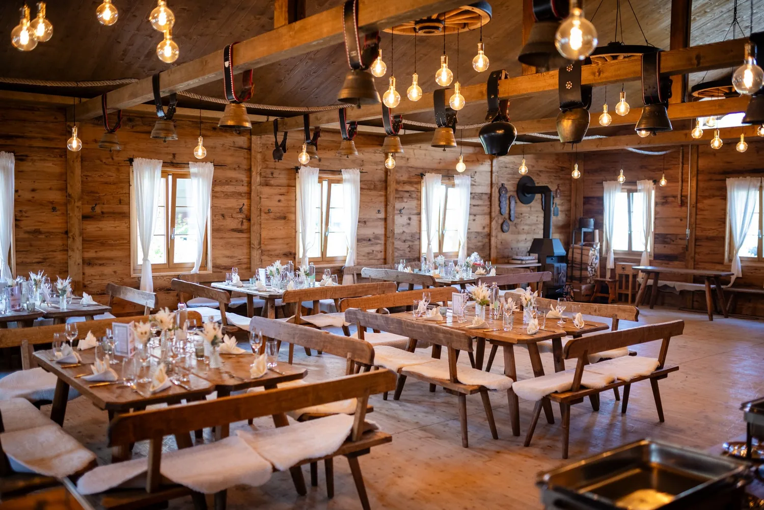 Der gedeckte Tisch im Chalet