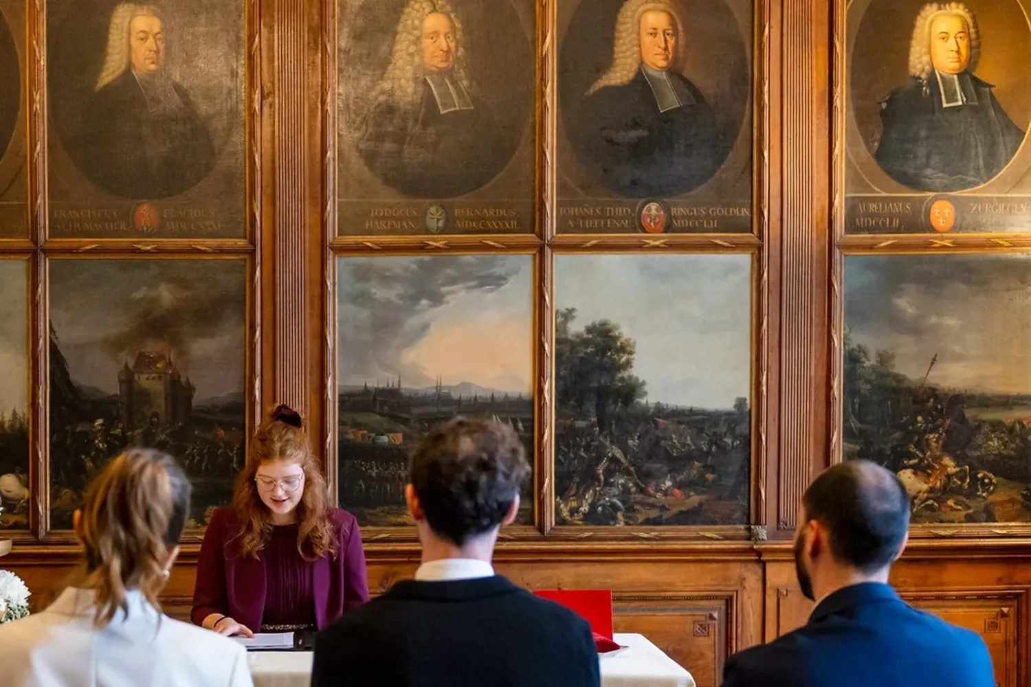 Der Trautisch im Porträtsaal