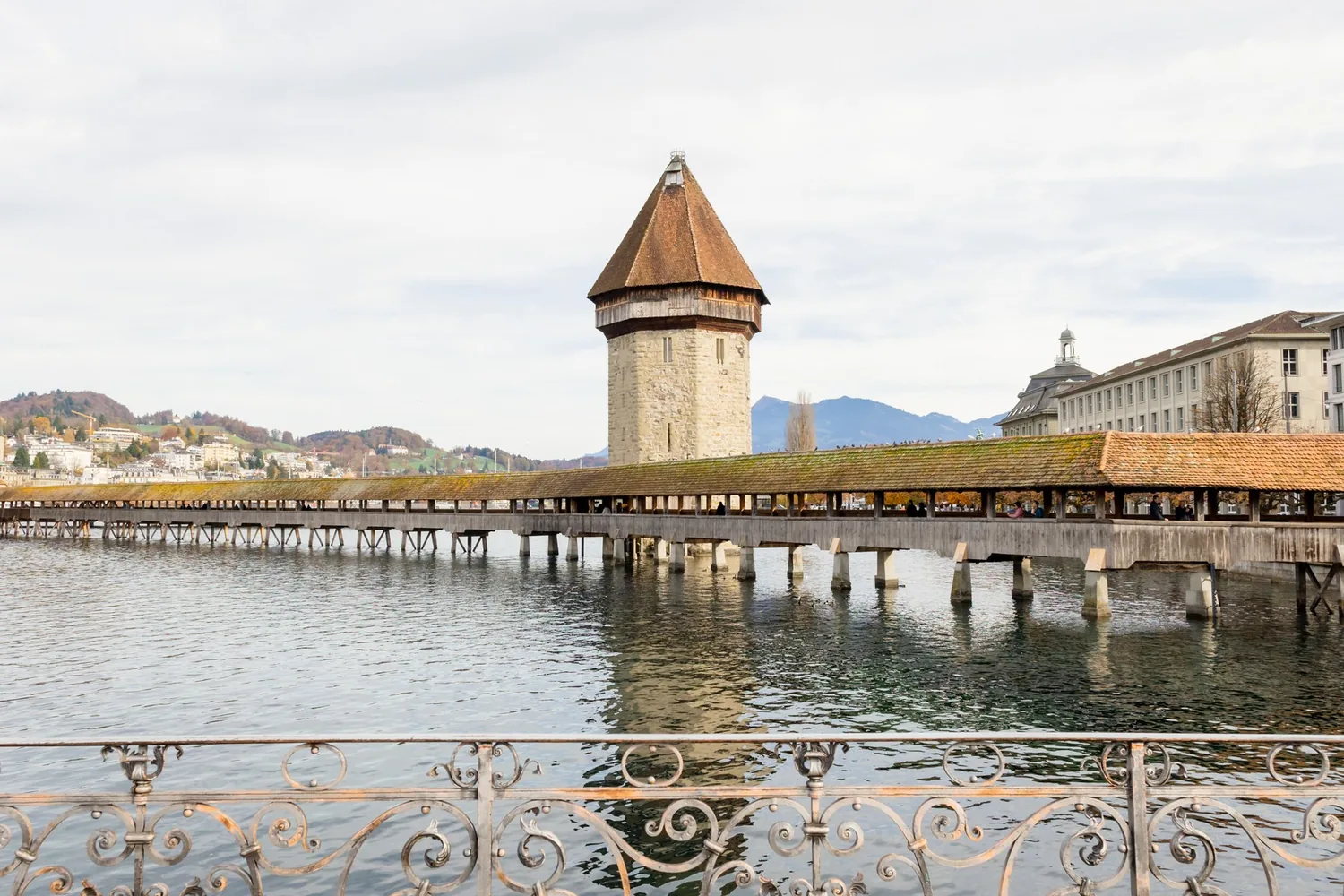 Die Kapellbrücke und der Wasserturm